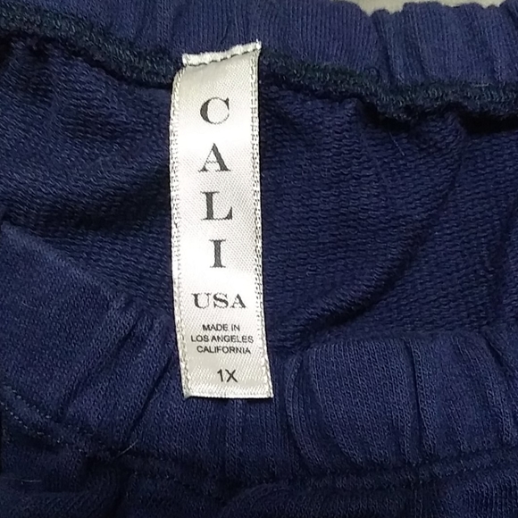 Lacy shorts - Picture 4 of 4